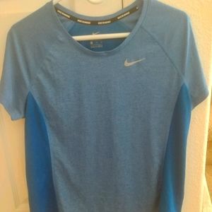 Women's Nike Running Dri fit top size XL